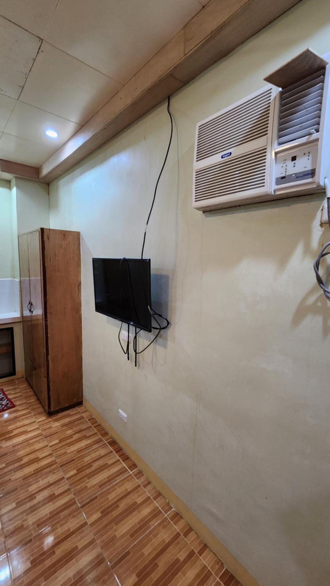 Screaming Gecko Hostel Air-Con Busuanga Exterior foto